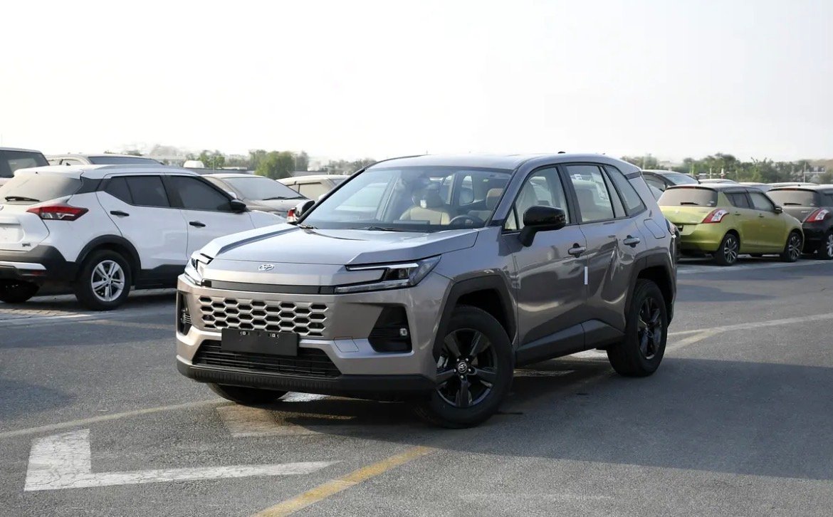 Toyota Rav4 LE 2.0 GCC